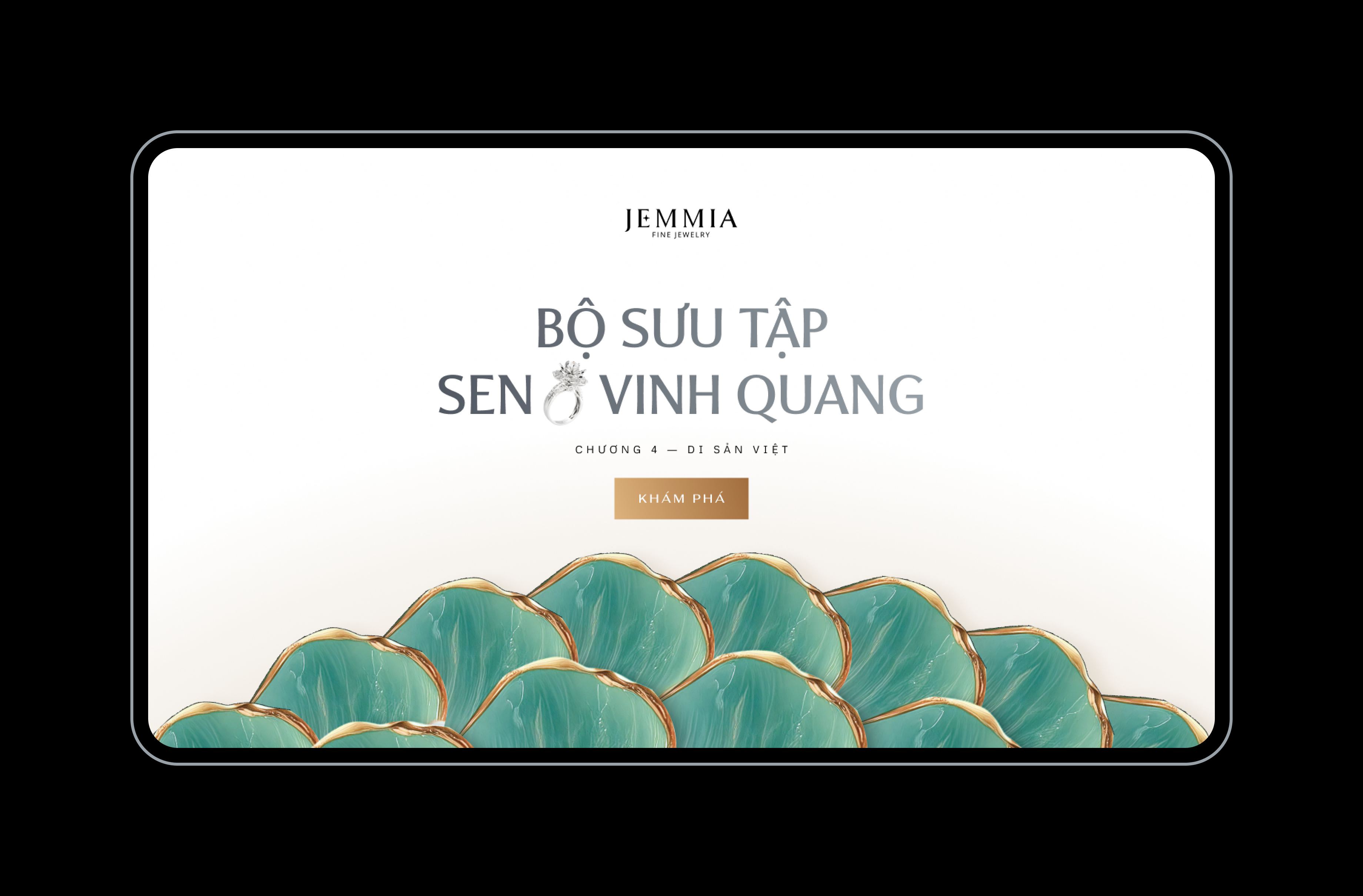 realistic sculpture of a squash